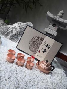 紫銅泡茶壺